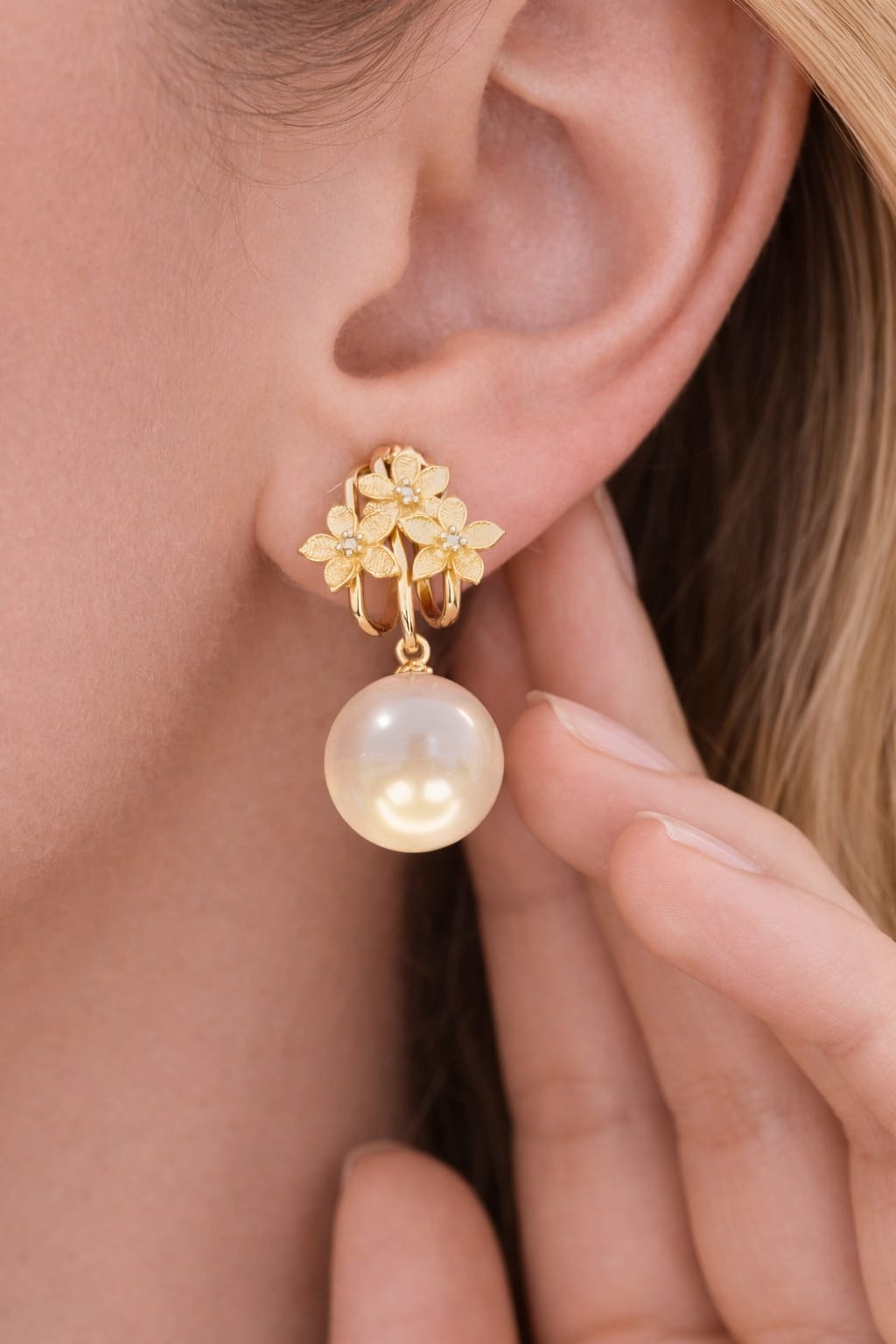 Flower Crystal Pearl Drops
