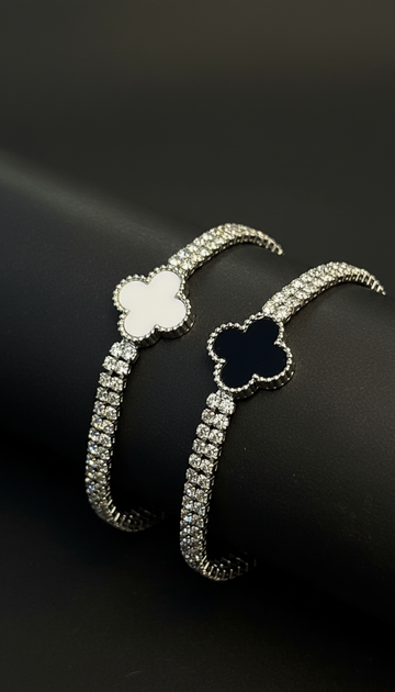 Clover Stone Bracelet