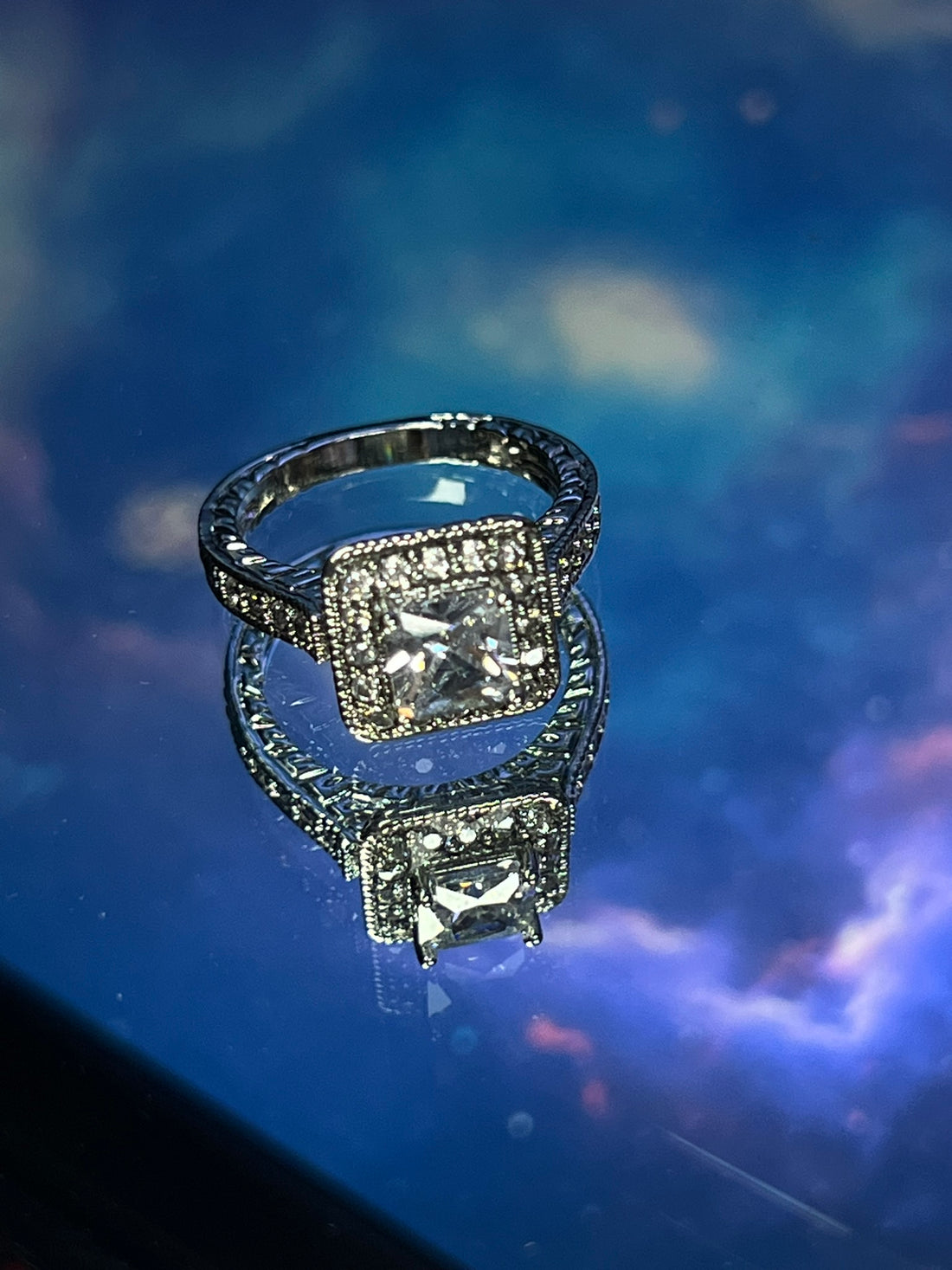 Royal Square Crystal Ring (Standard Size)