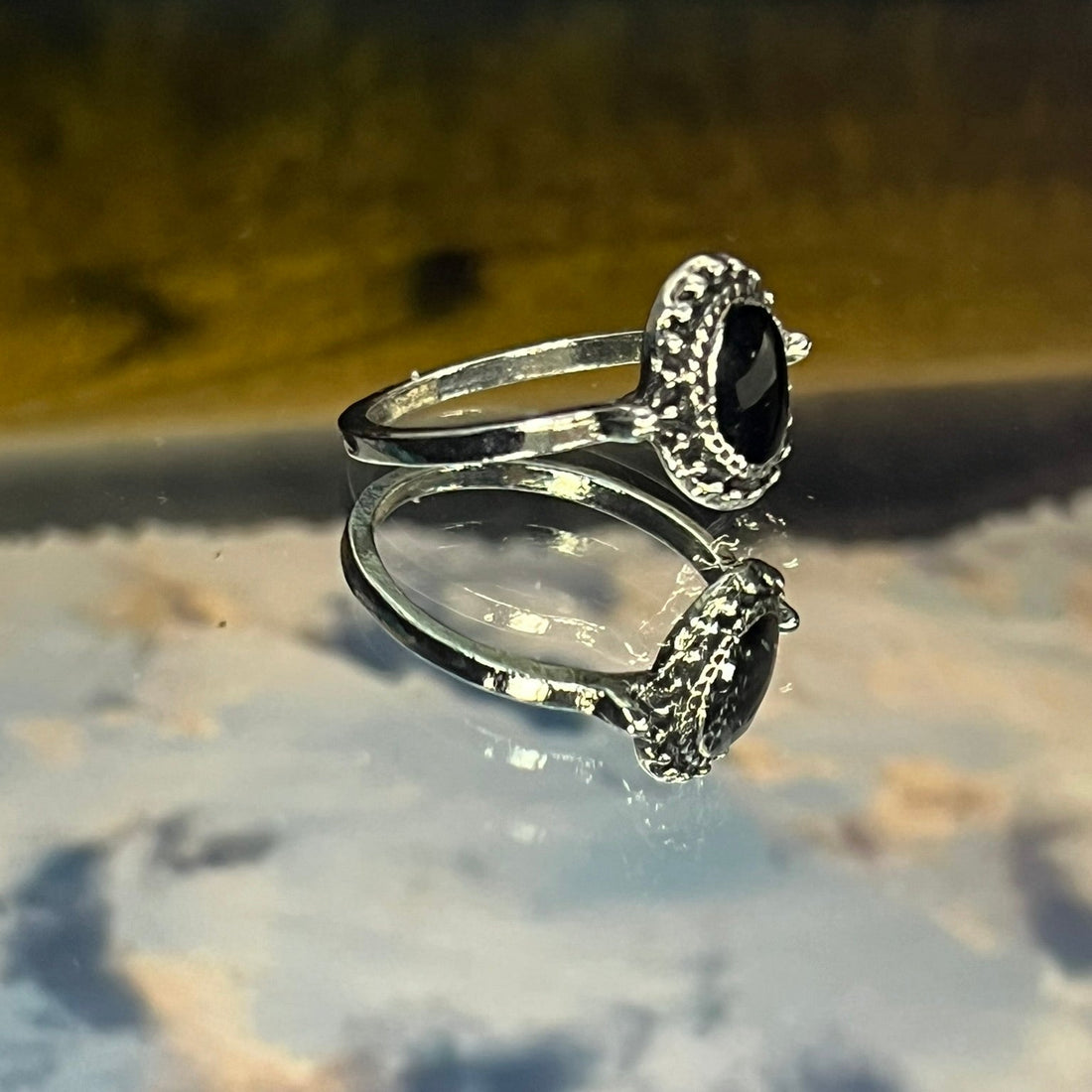 Silver Black Stone Vintage Ring (Standard Size)