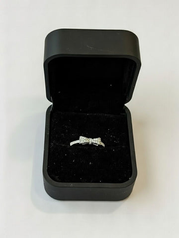 Elegant Silver Bow Ring (Standard Size)