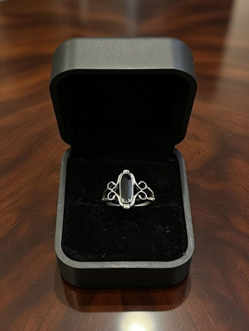 Silver Black Oval Stone Ring (Standard Size)